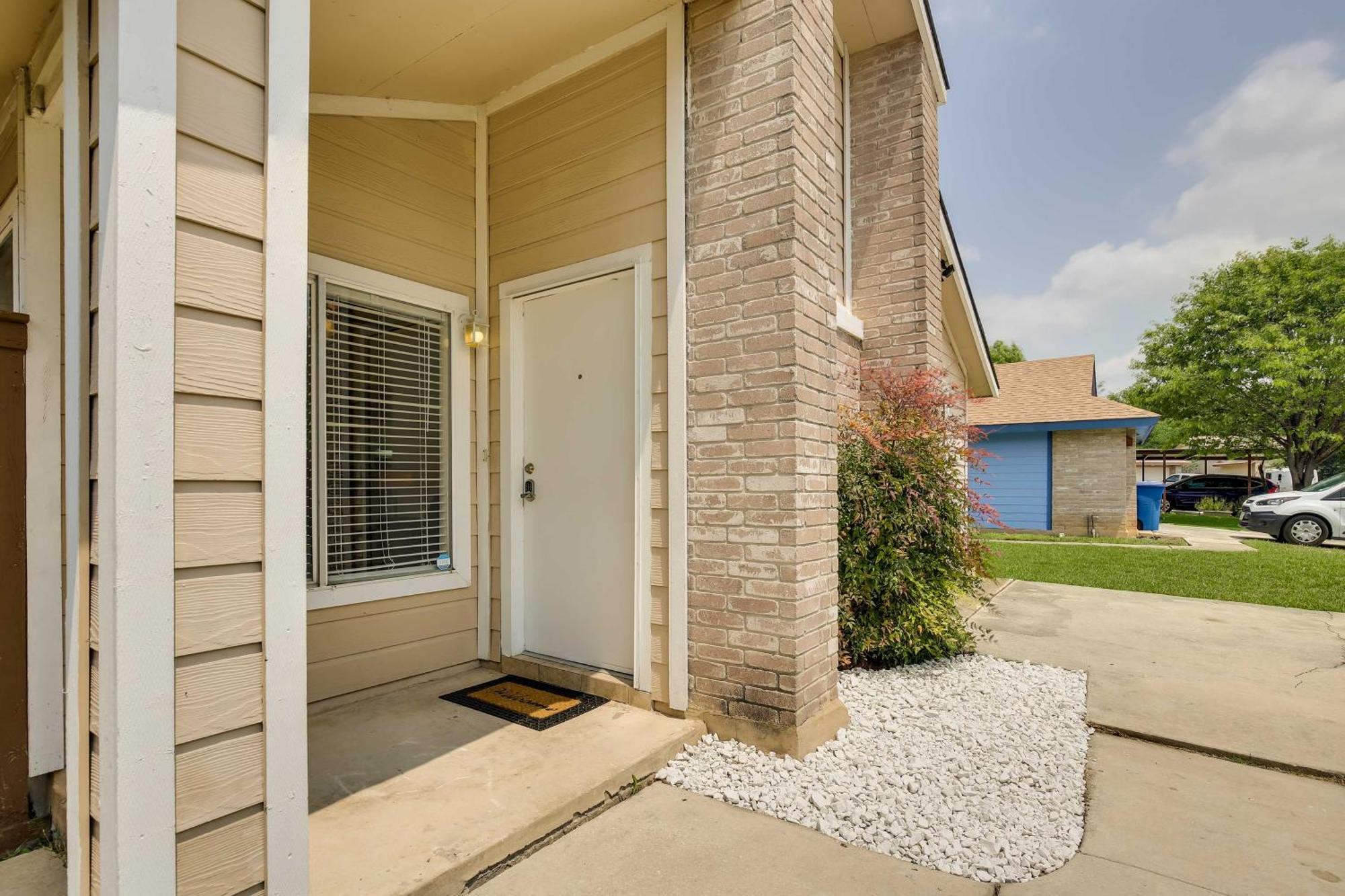 Sunny San Antonio Home With Backyard And Patio! Luaran gambar
